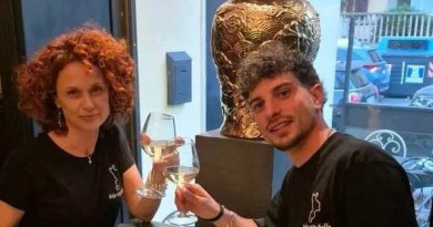 Beatrice Luzzi e Garibaldi è tornato l'amore? L'incontro, le dolci parole e i sorrisi