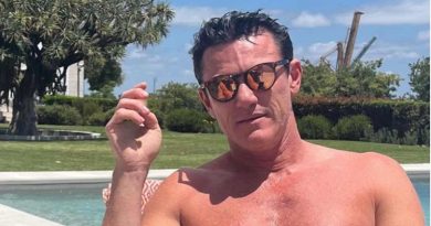 Luke Evans nella cabina armadio ci sbatte in faccia il suo talento