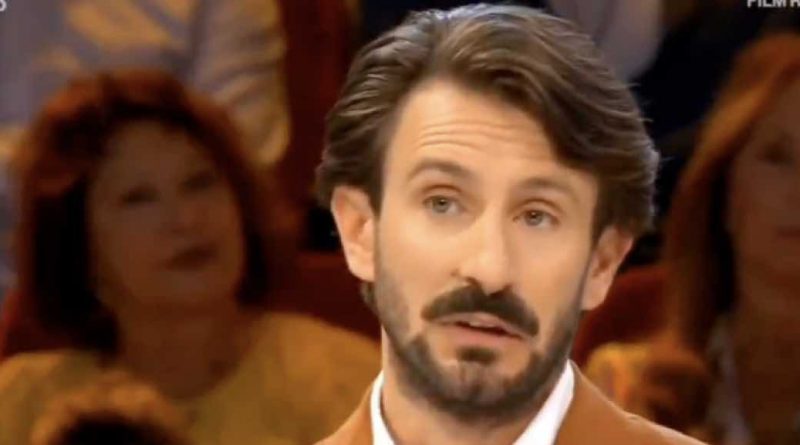 Il concorrente di Affari Tuoi a De Martino:"Stefano io c'ho voglia", la risposta epica