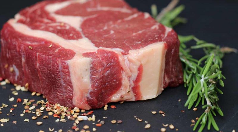 Questi cibi contengono più proteine della carne e tu ancora non lo sapevi