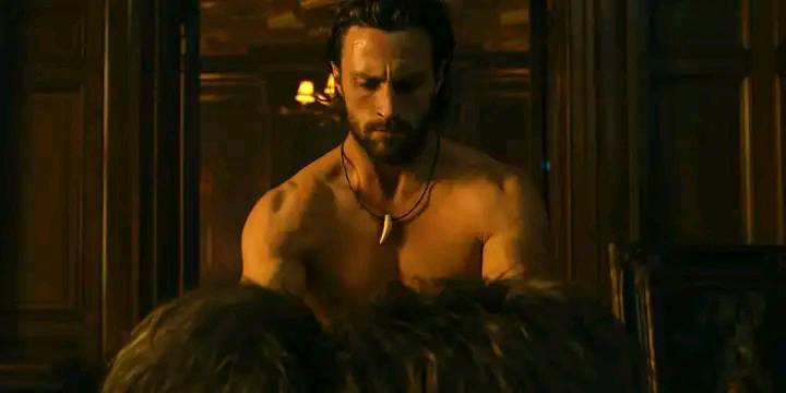 Guarderete Kraven Il cacciatore per la trama o per il bellissimo Aaron Taylor-Johnson?