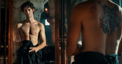 Pierre Niney è Il Conte di Montecristo su Canale 5: l'intervista