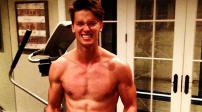 Patrick Schwarzenegger c'ha un talento nascosto che spunta fuori